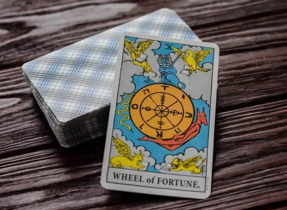 rueda combinaciones tarot